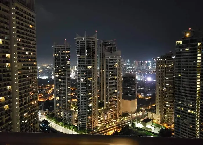 2 Bedroom Executive Under New Management Apartment Manila