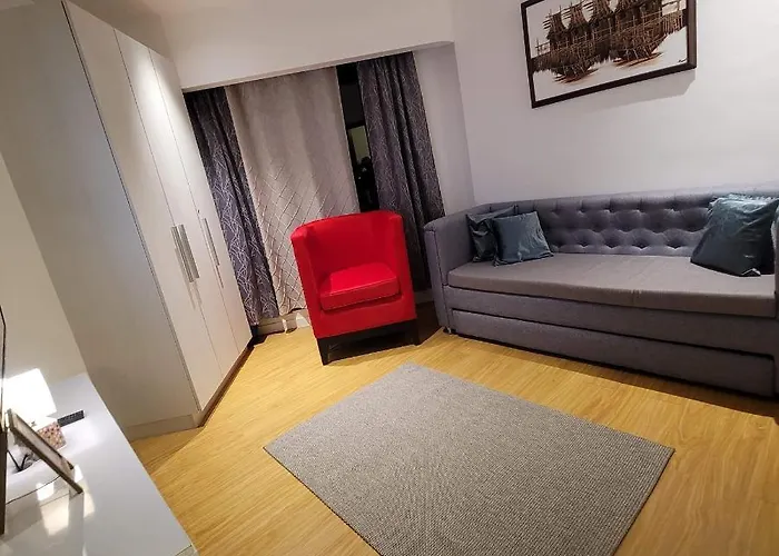 Apartment 2 Bedroom Executive Under New Management Manila